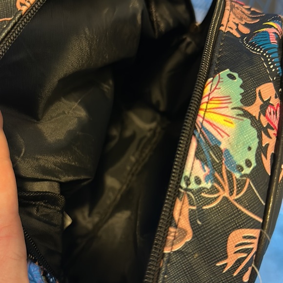 NWOT Summer backpack - Picture 8 of 9